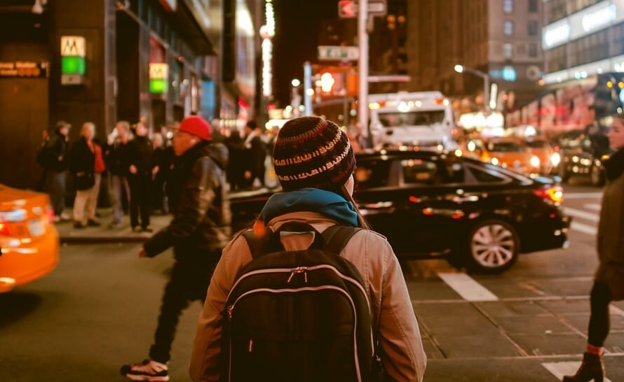 women travelling alone