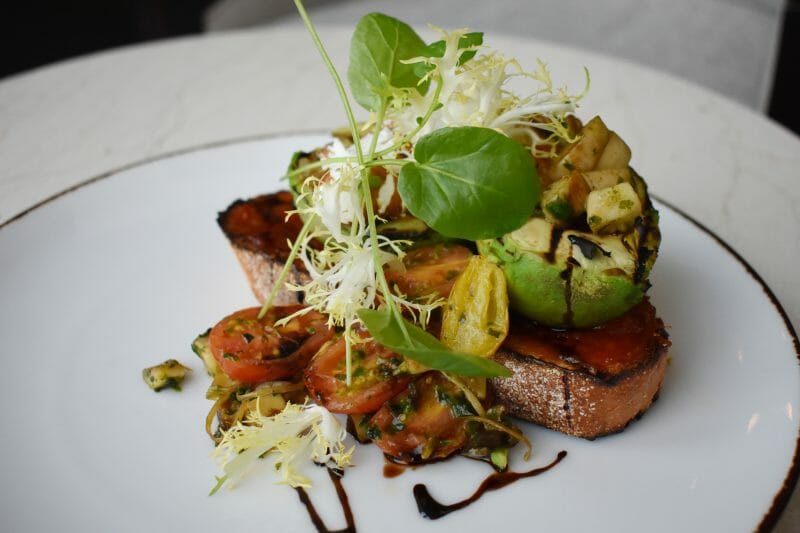 10 Ways to Get Healthy at Vancouver Airport 10 Ways to Get Healthy at Vancouver Airport