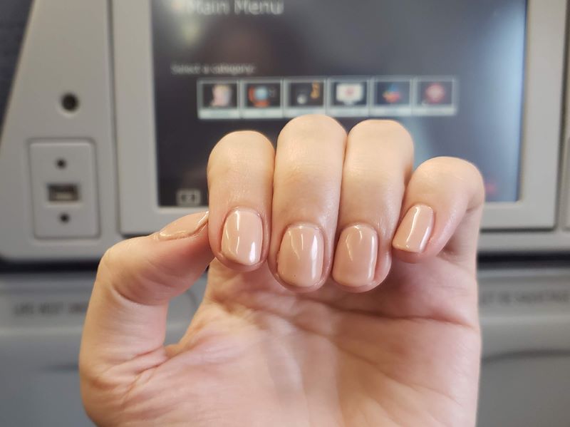 10 Minute Manicure Toronto Pearson Airport