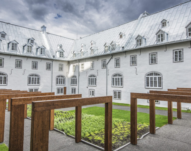 Le Monastère des Augustines Quebec City courtyard