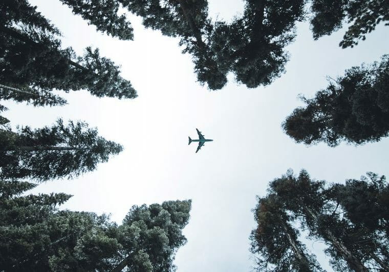 seven healthy tips for traveling well