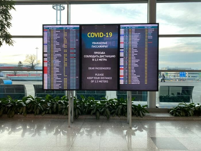 social distancing moscow domodedovo airport