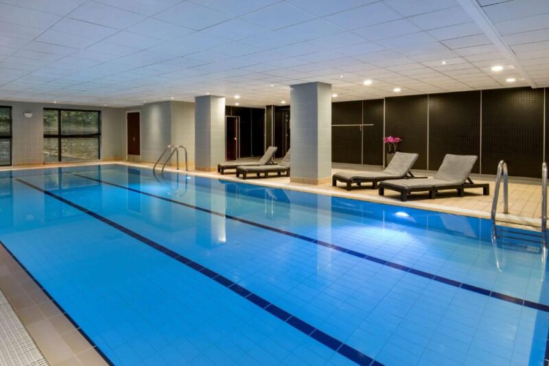 Radisson Blu Manchester Airport indoor pool